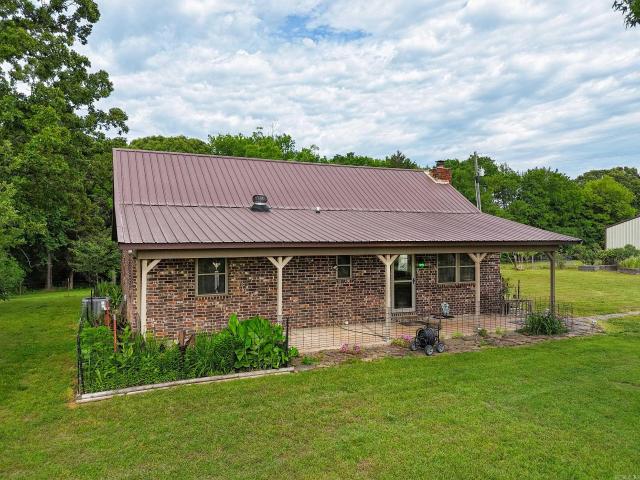 House for sale in Ark