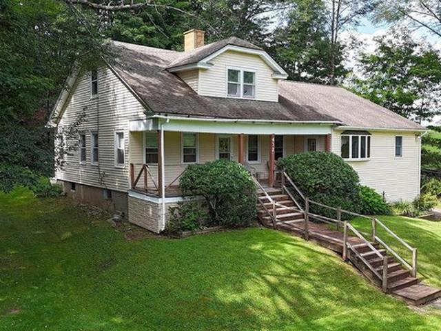 House for sale in Obernburg, New York