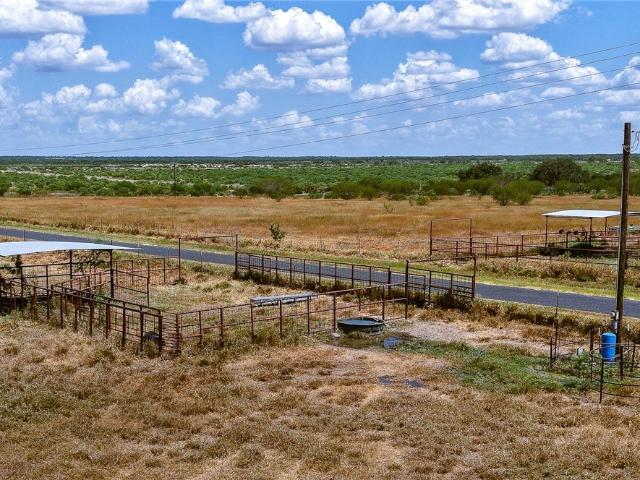 Farm for sale in Three Rivers, Texas