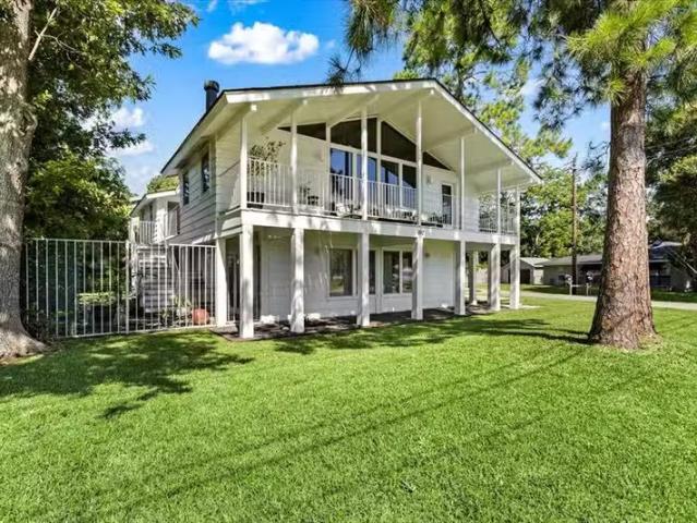 House for sale in Galveston