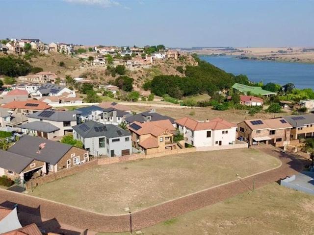 Land for sale in Waterkloof, Gauteng