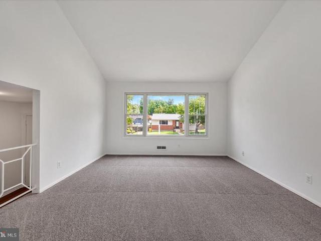 House for sale in Crestwood, Linthicum