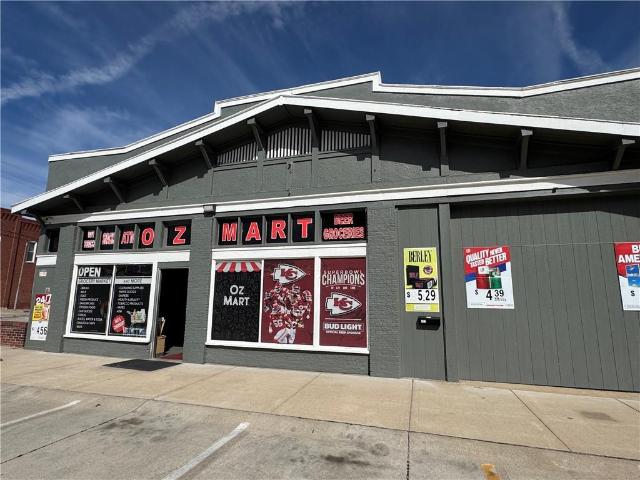 Commercial for sale in Kansas