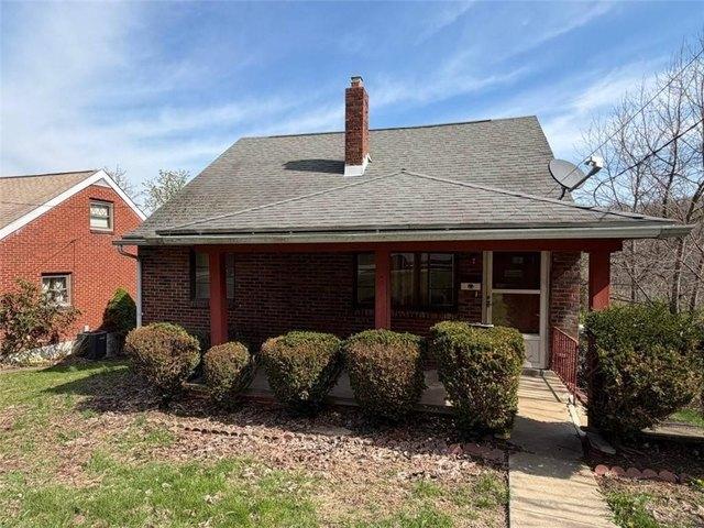 House for sale in Jeannette, Pennsylvania