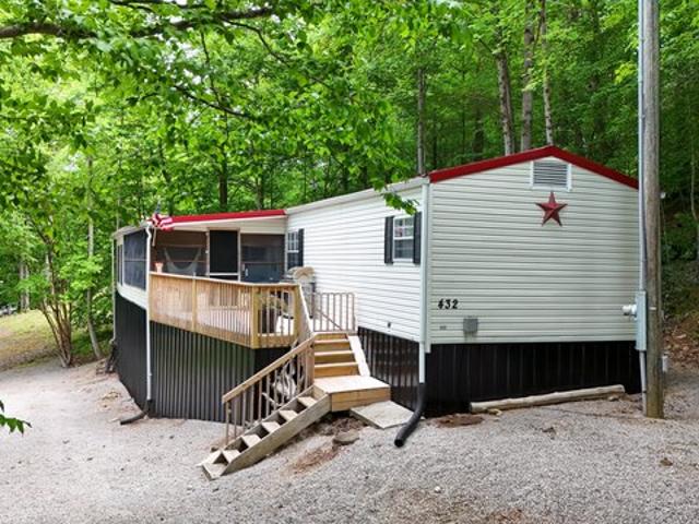 House for sale in Burnside, Kentucky
