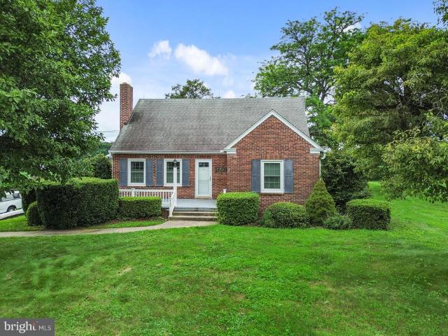 House for sale in Fawn Grove
