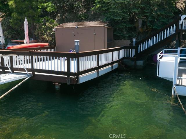Property for sale in Cedar Glen, California
