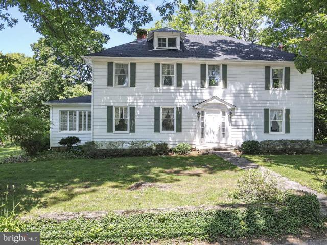 House for sale in Shepherdstown, West Virginia