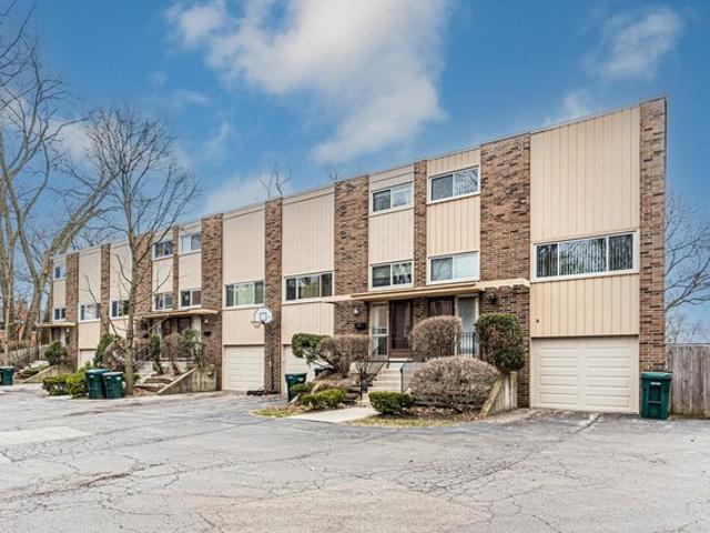 Townhouse for sale in Wilmette, Illinois