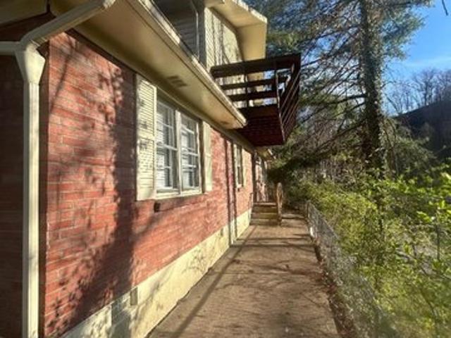 House for sale in Hazard, Kentucky