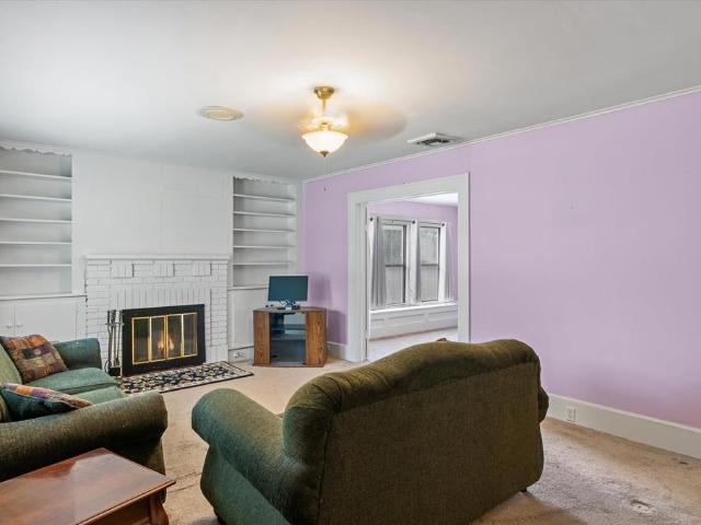 House for sale in Wills Point, Texas