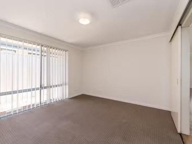 House for rent in Cloverdale, Western Australia