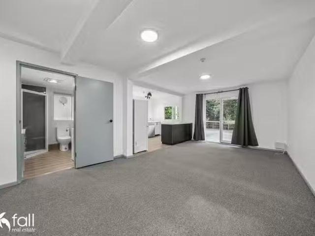 Apartment for rent in Dynnyrne, Tasmania