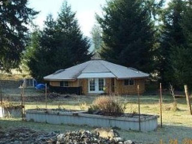 House for sale in Oregonia