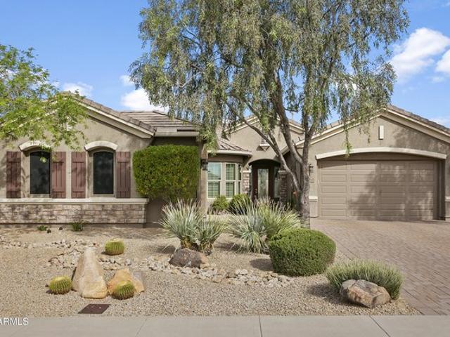 House for sale in New River, Arizona