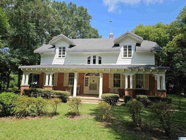 House for sale in Elmore, Alabama