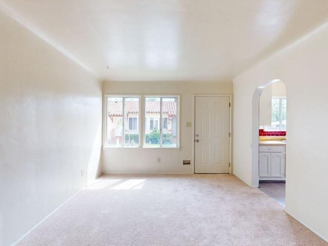 Apartment for rent in Bell, California