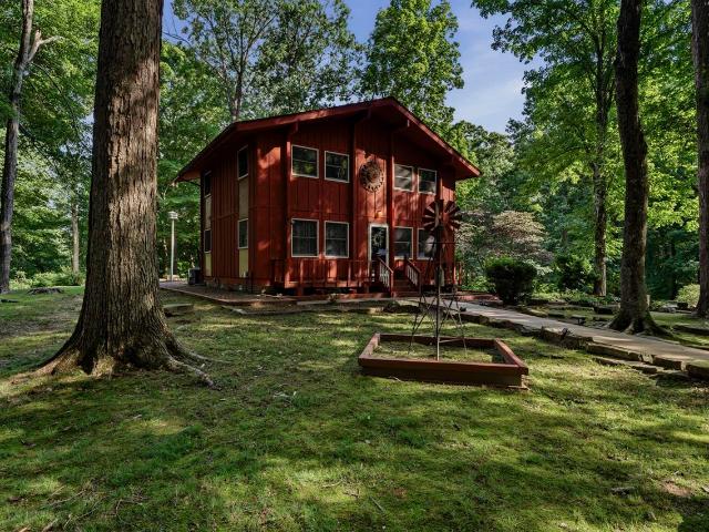 House for sale in Morgantown, Kentucky