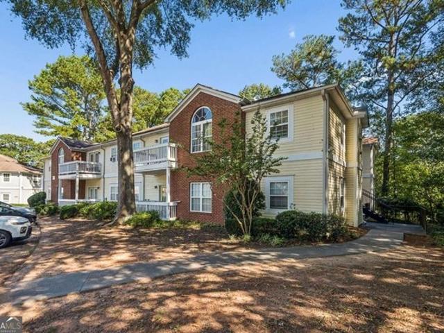 Condo for sale in Stone Mountain, DeKalb County