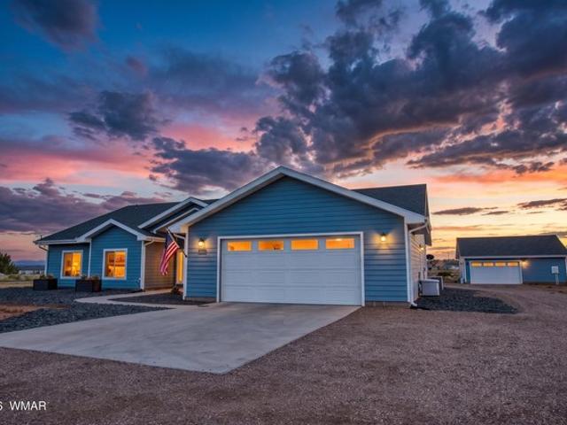 House for sale in Navajo, Arizona