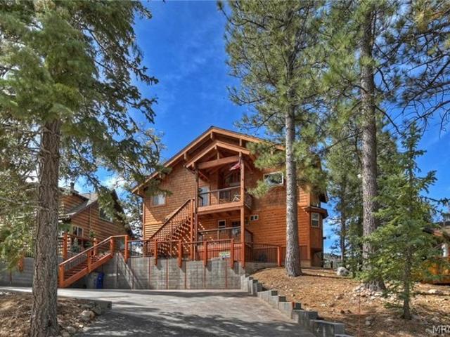 House for sale in Big Bear Lake, California