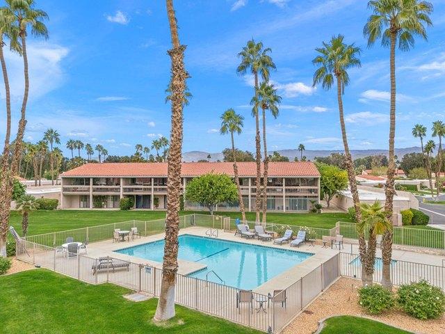 Condo for sale in Bermuda Dunes, California