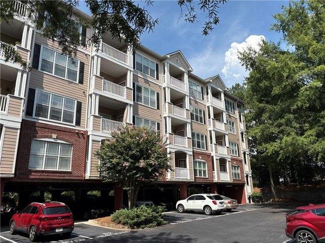 Condo for sale in Dunwoody, DeKalb County