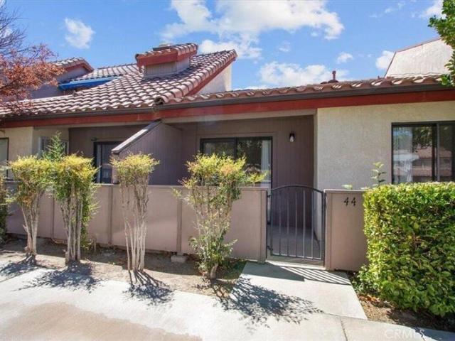 Townhouse for sale in Lancaster
