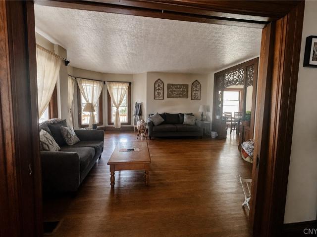 House for sale in Alexandria Bay, New York