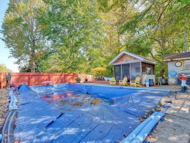 House for sale in Avery, Canton