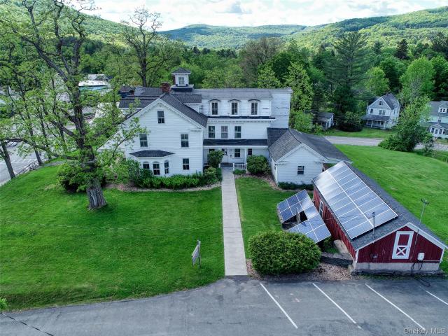 Commercial for sale in New York