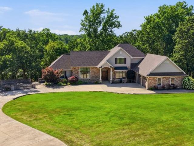 House for sale in Bolivar, Missouri