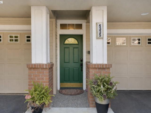 Condo for sale in Oregonia