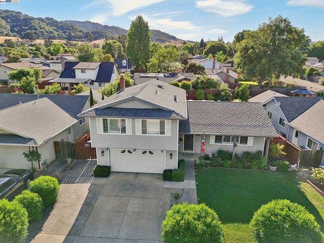 House for sale in Pleasanton, Alameda County