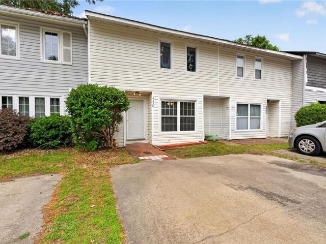 Townhouse for sale in Virginia