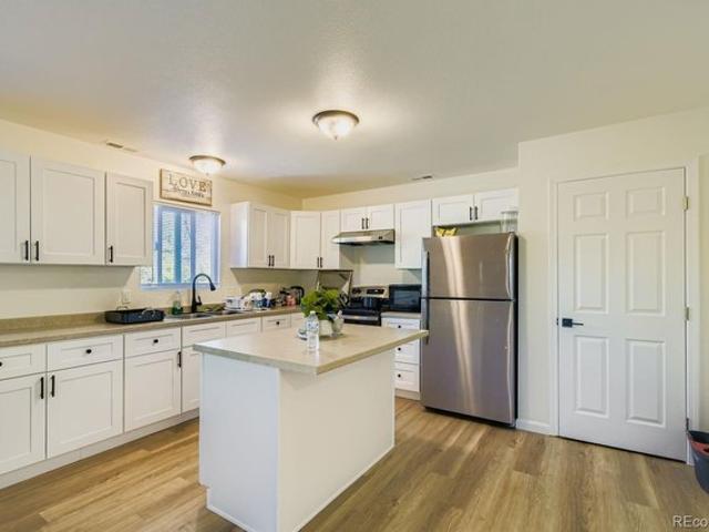 House for sale in Elyria Swansea, Denver