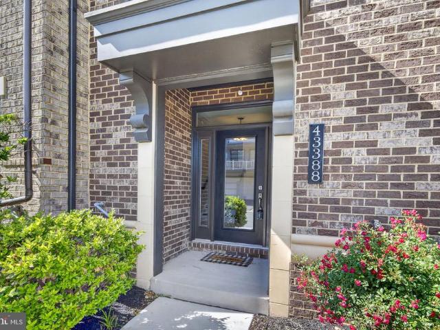 Townhouse for sale in Virginia