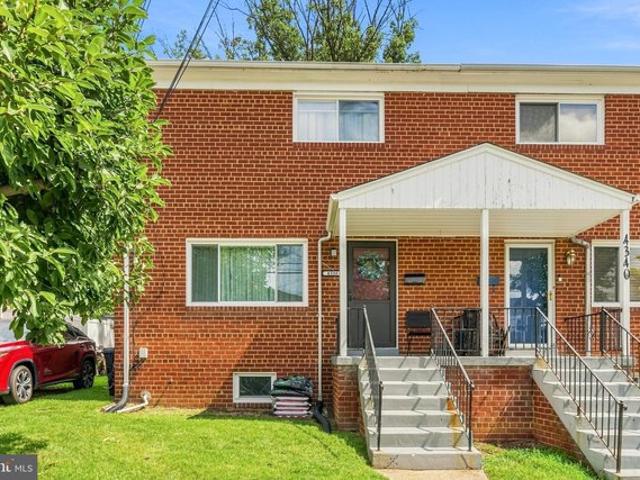 Townhouse for sale in Temple Hills, Maryland