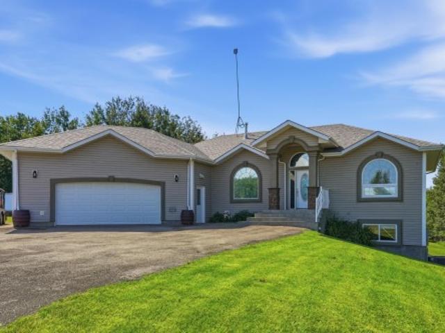 House for sale in Alberta