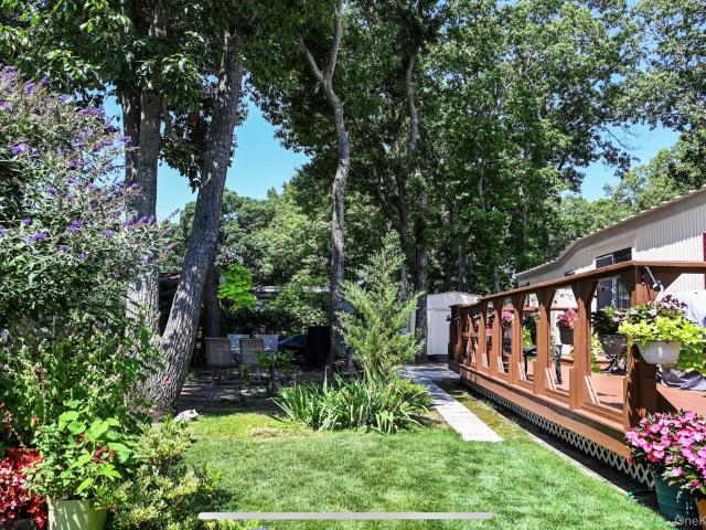 House for sale in Calverton, New York