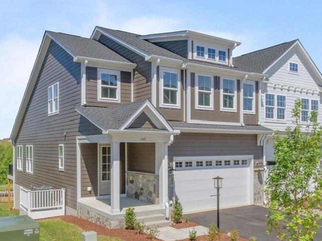 Townhouse for sale in Charlottesville, Virginia