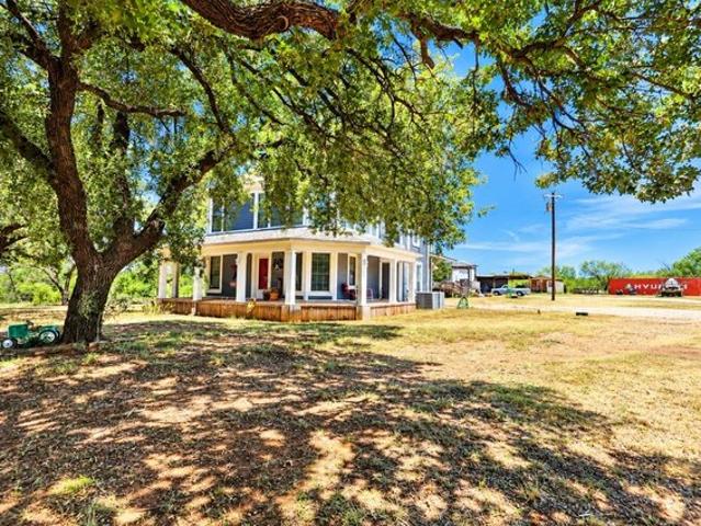 Farm for sale in Moran, Shackelford County