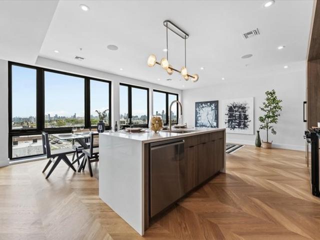 Condo for sale in Hudson, New Jersey