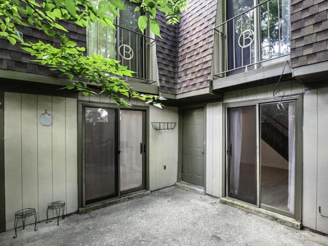 Townhouse for sale in Lexington
