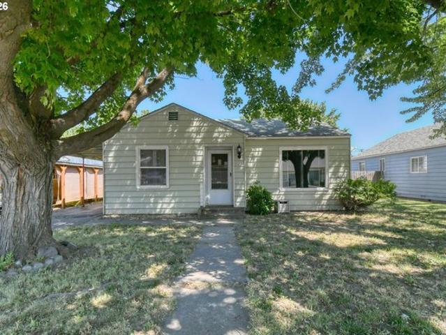 House for sale in Oregonia
