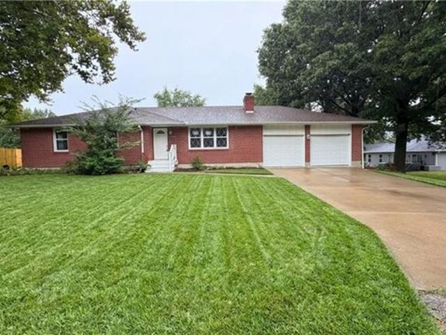 House for sale in Drexel, Missouri