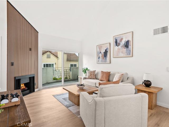 Condo for sale in Inglewood, California