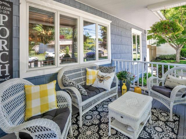 House for sale in Bohemia, New York