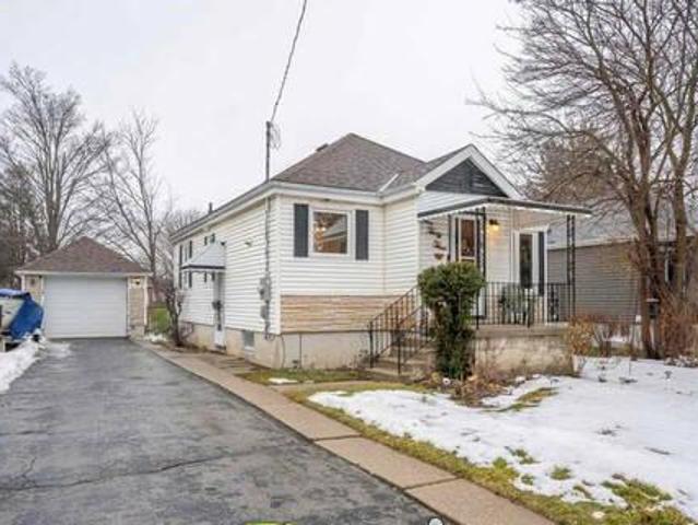 House for sale in London