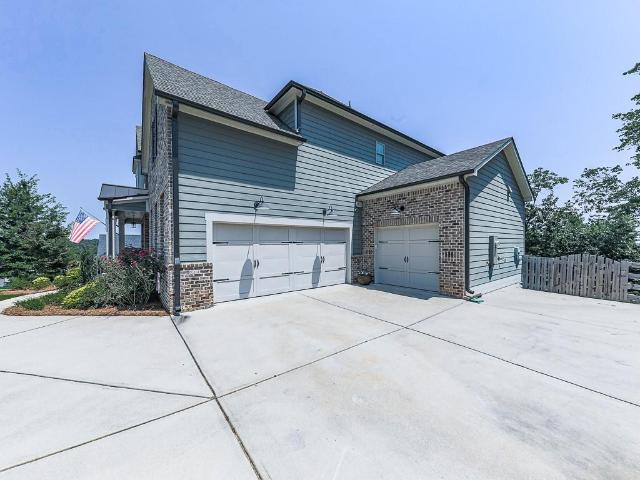 House for sale in Canton, Georgia
